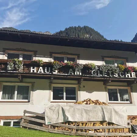 Haus Am Gletscher Guest house