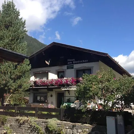 Haus Am Gletscher Guest house Neustift im Stubaital
