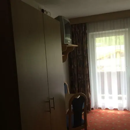 Haus Am Gletscher Guest house Neustift im Stubaital