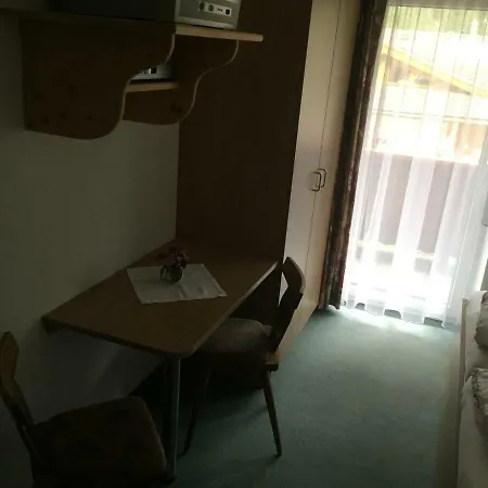 Haus Am Gletscher Pensionat Neustift im Stubaital